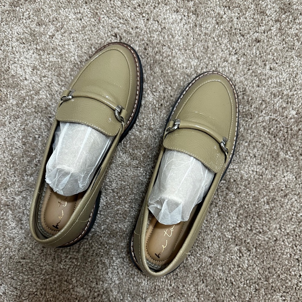 Me too Lug sole Loafers